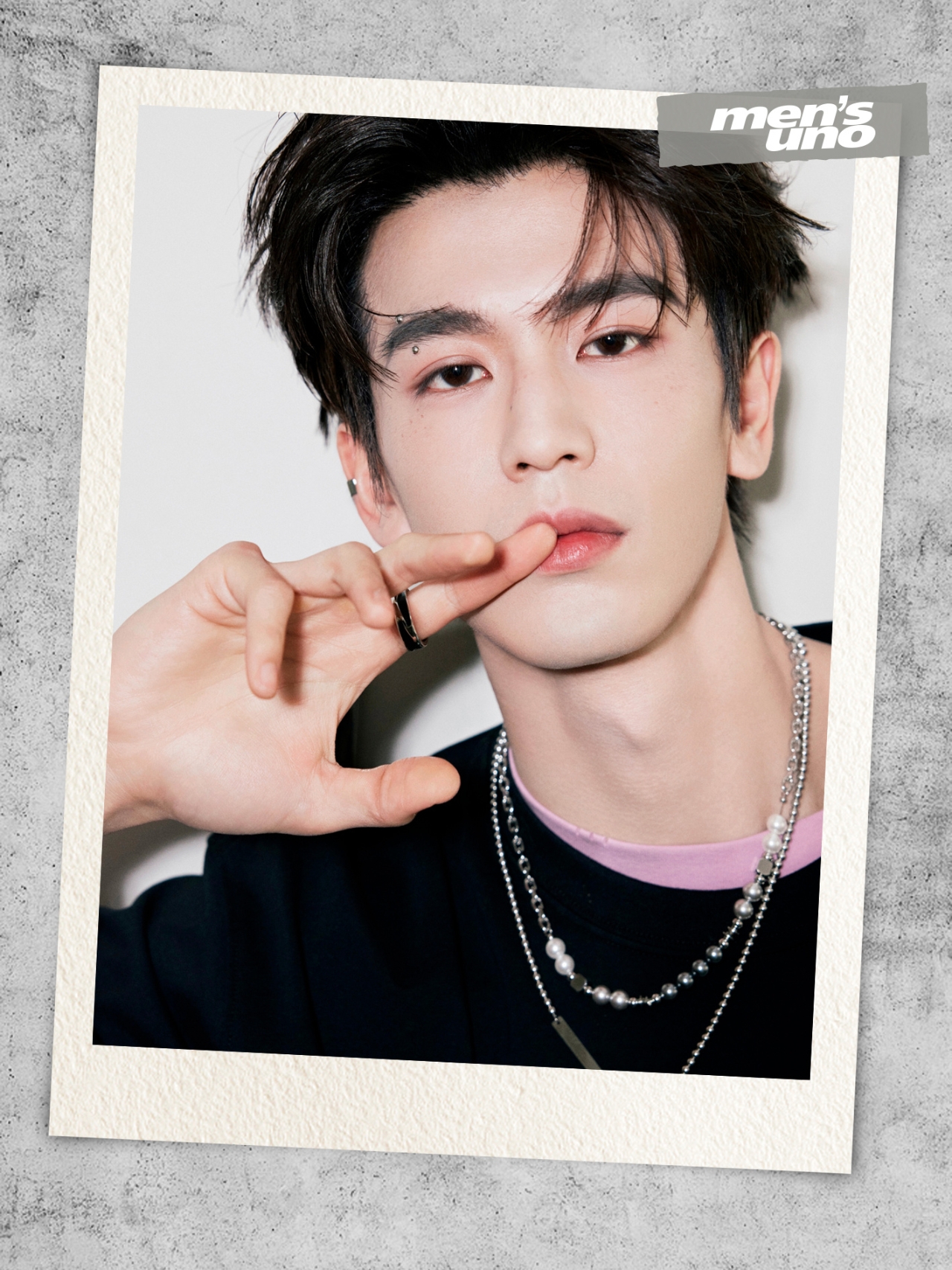 Recent activity shot of Zhang Linghe