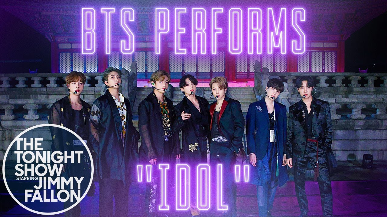 Momen yang diabadikan oleh penggemar Kim Taehyung (V)