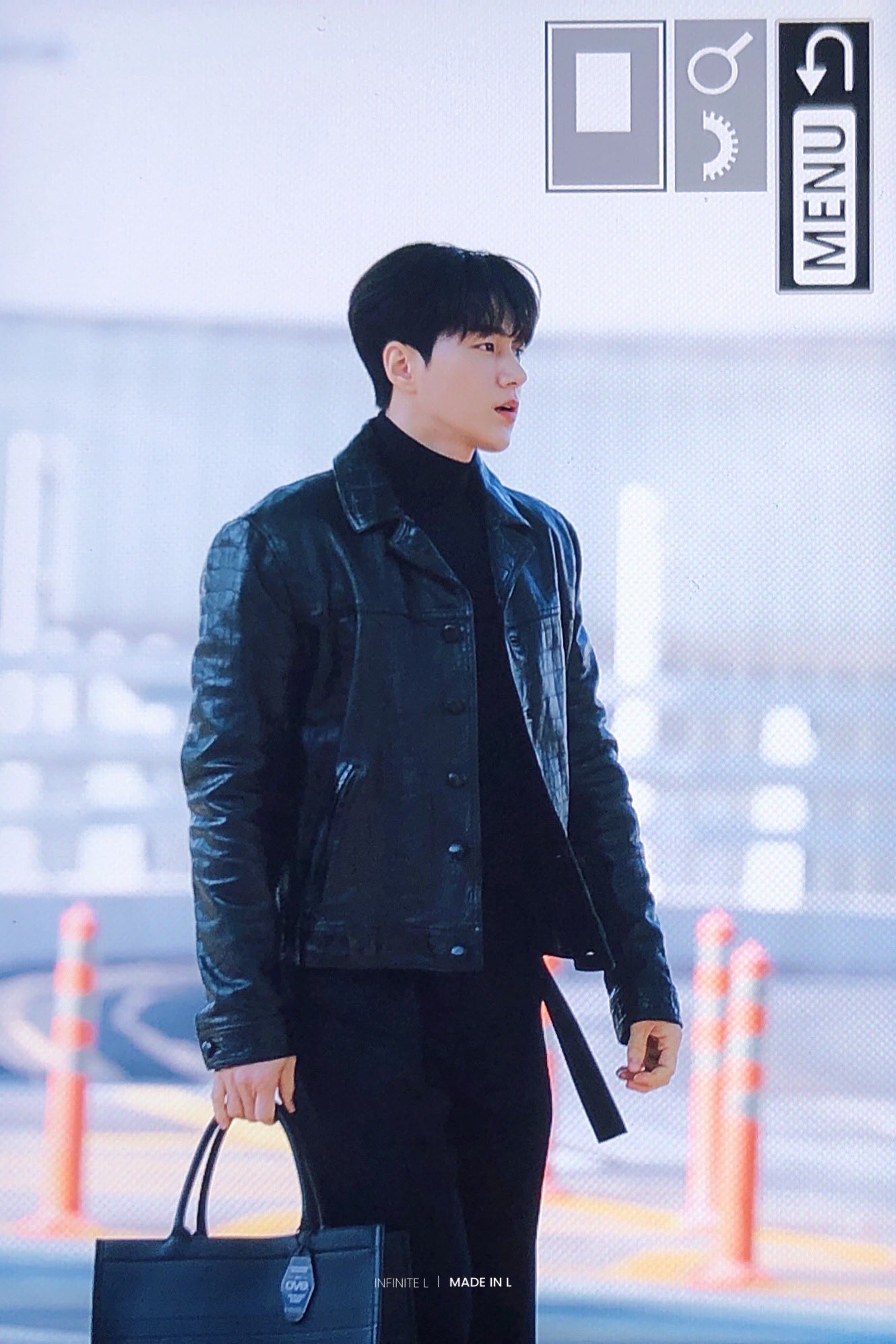 Behind-the-scenes cut of Kim Myungsoo (L)