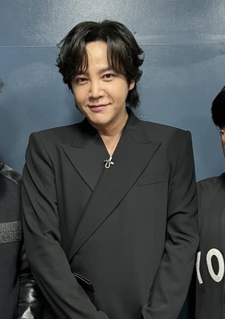 Latest photo of Jang Geunsuk