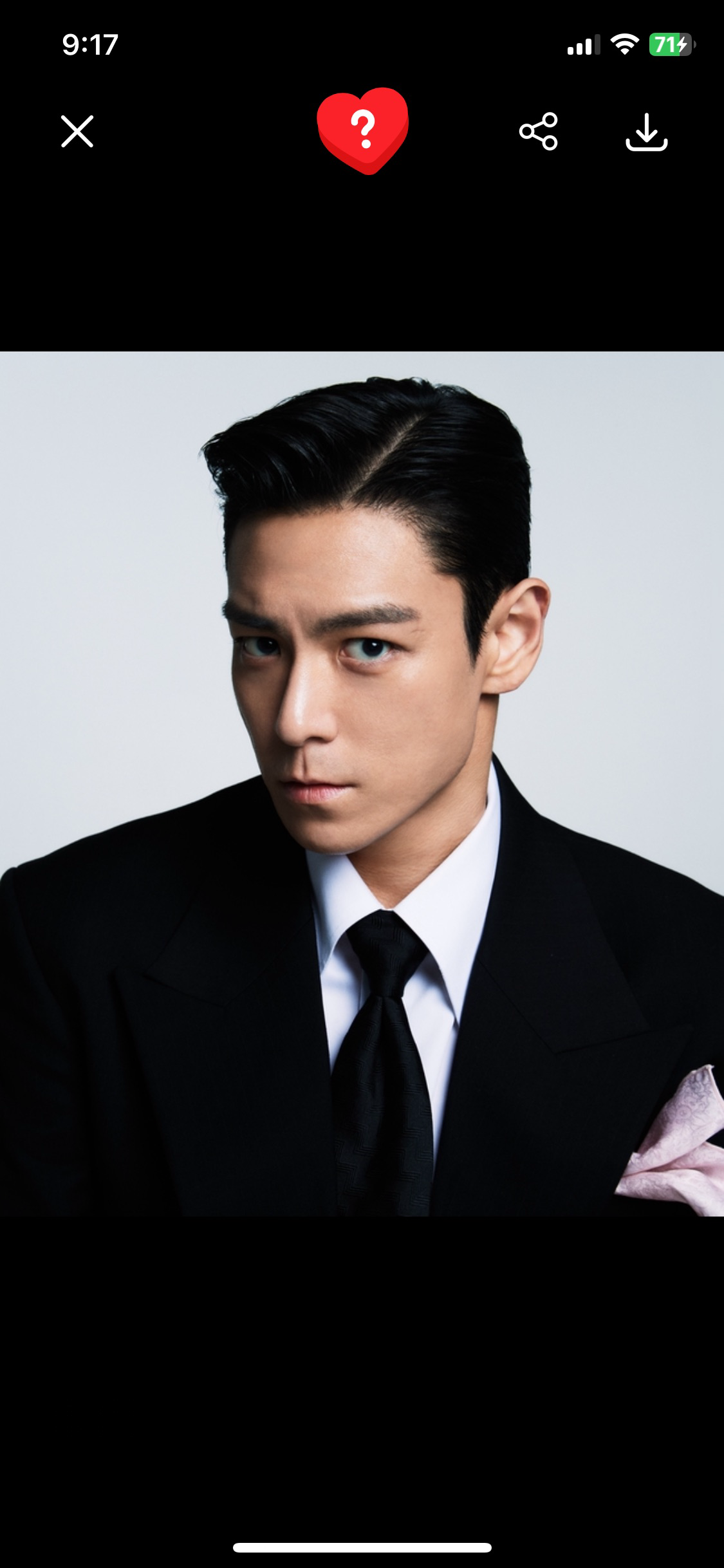 Emotional wallpaper shared by fans for T.O.P