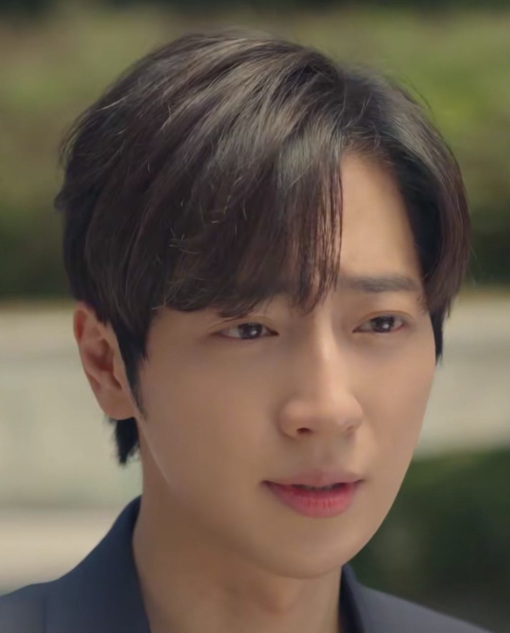 Behind-the-scenes cut of Lee Sangyeob