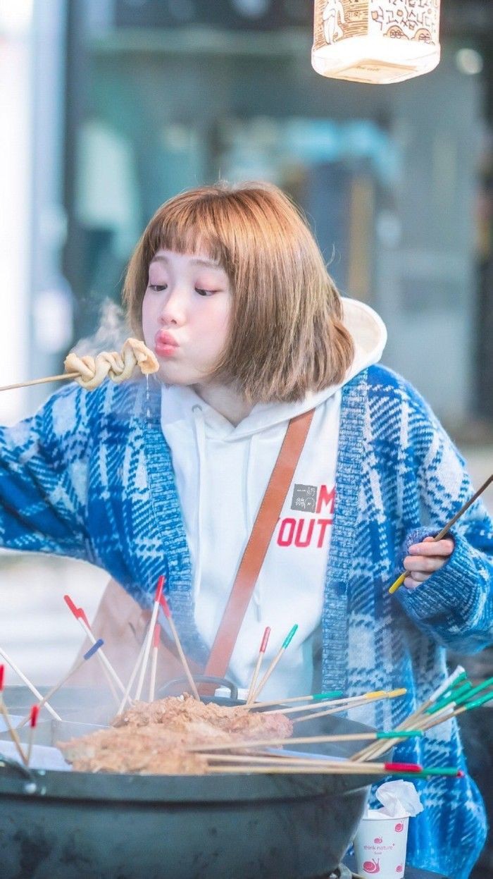 Today's popular wallpaper in Lee Sungkyung community