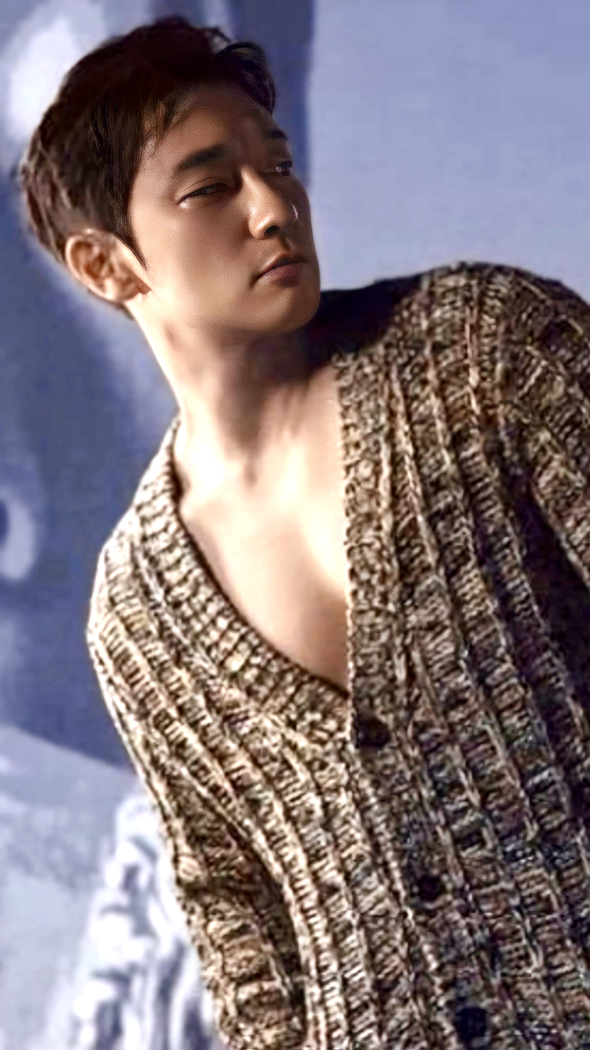 A moment captured by a fan of Son Seokkoo