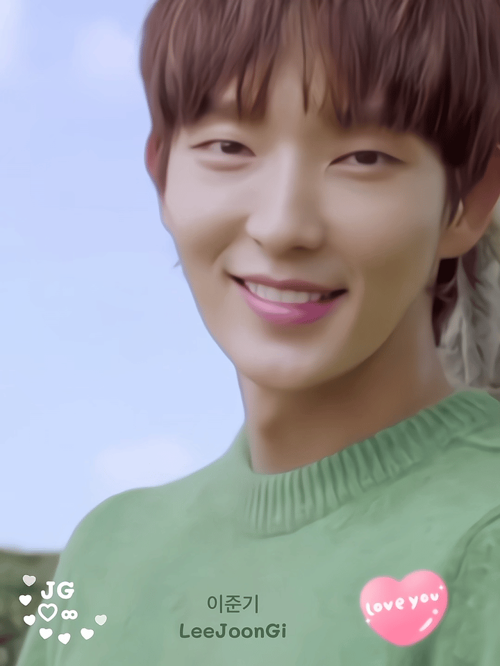 李準基的最新照片