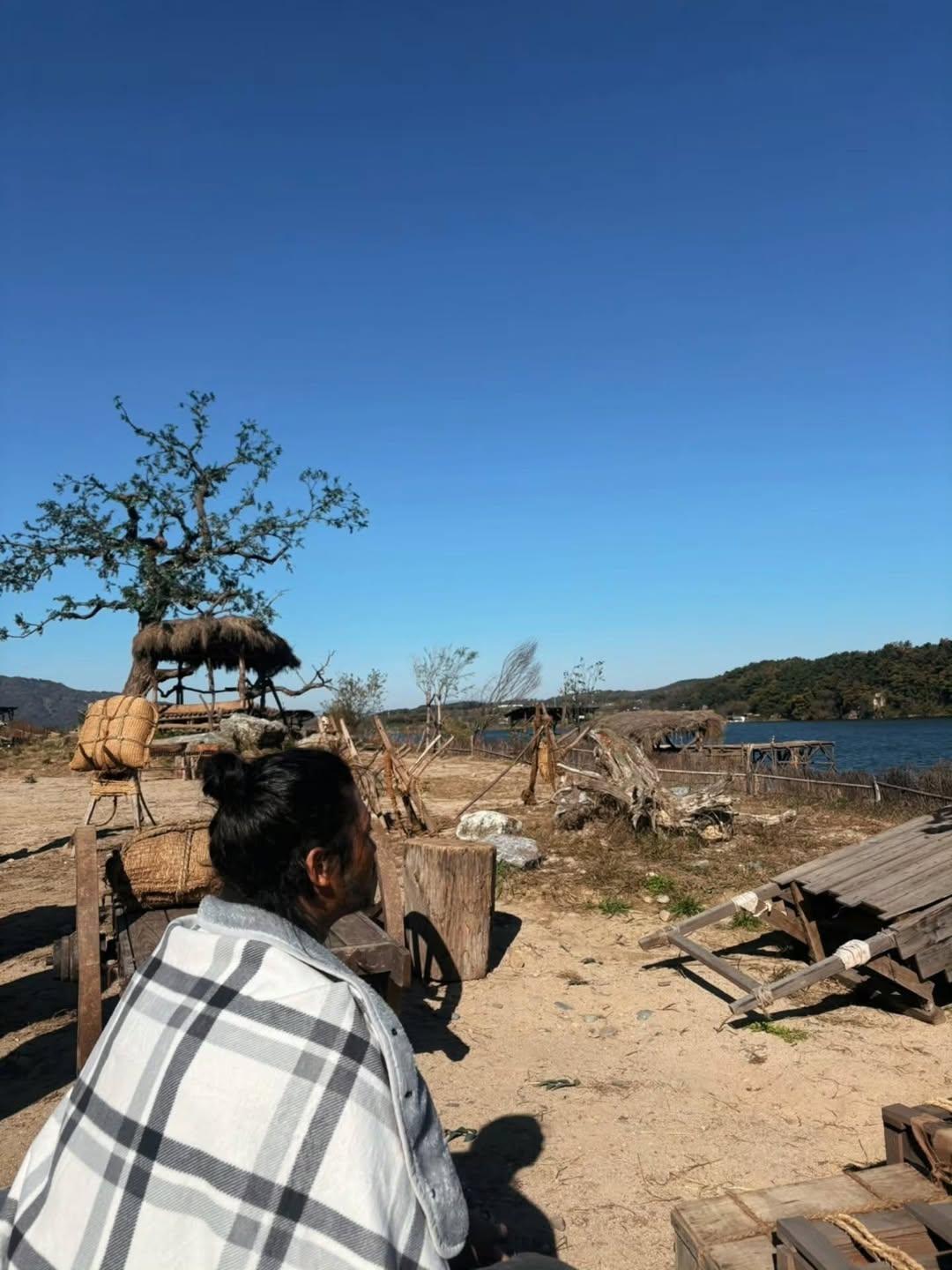 Cuplikan di balik layar dari Rowoon