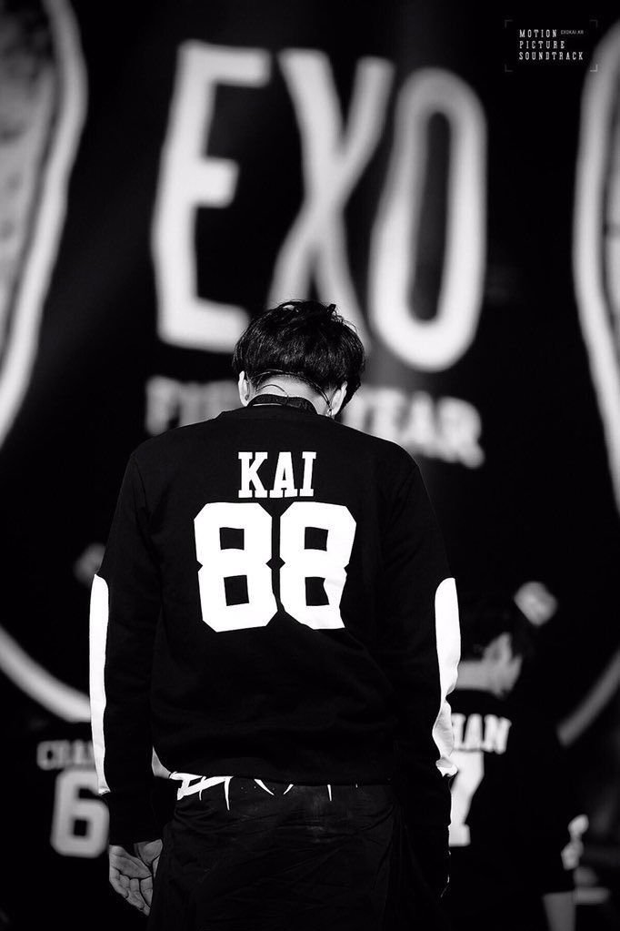 A moment captured by a fan of KAI