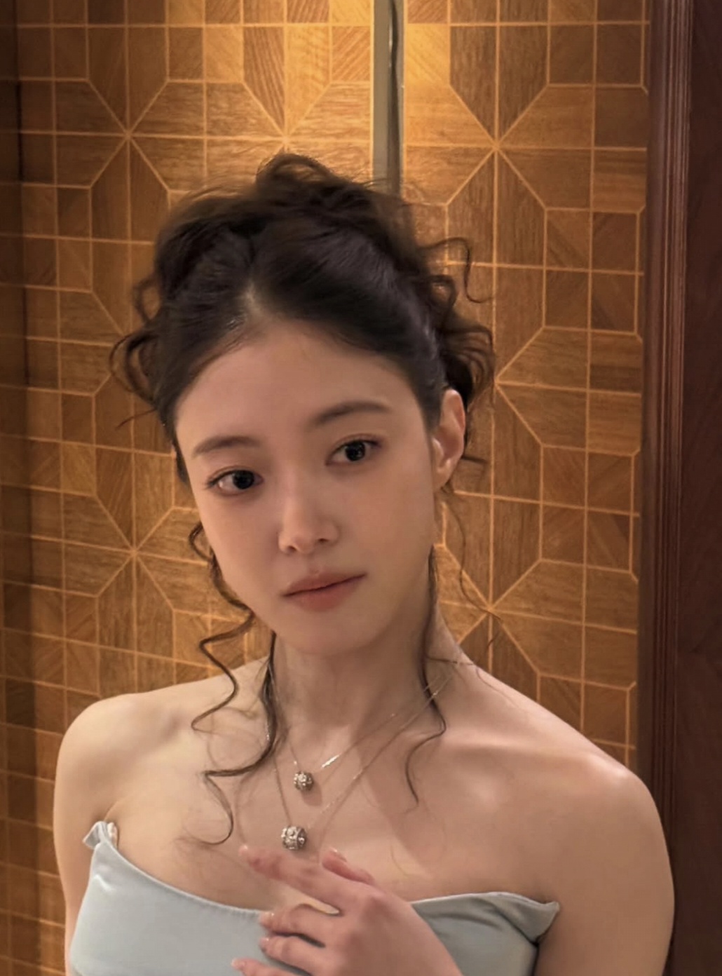 A moment captured by a fan of Lee Seyoung