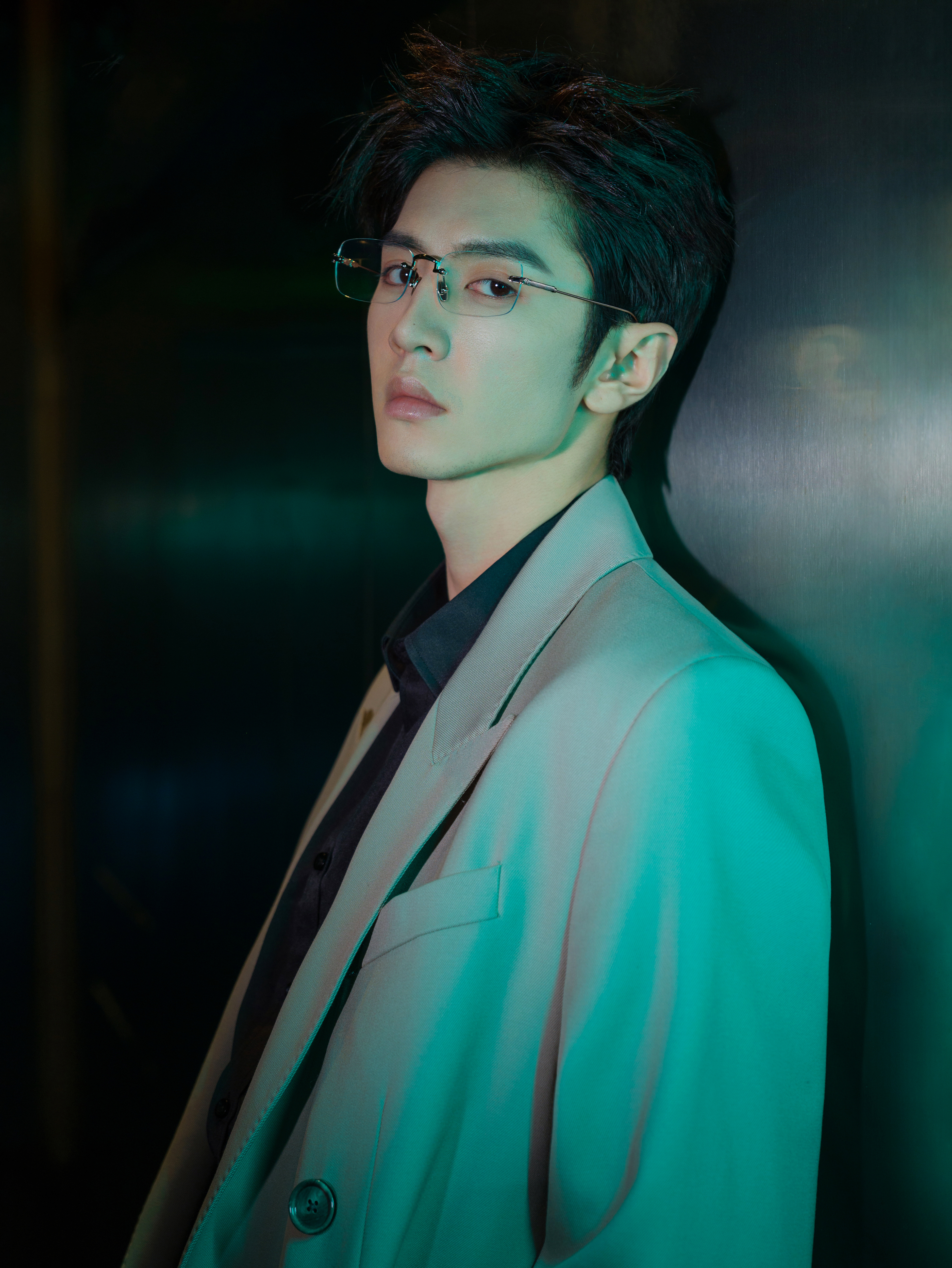 Behind-the-scenes cut of Chen Zhe Yuan