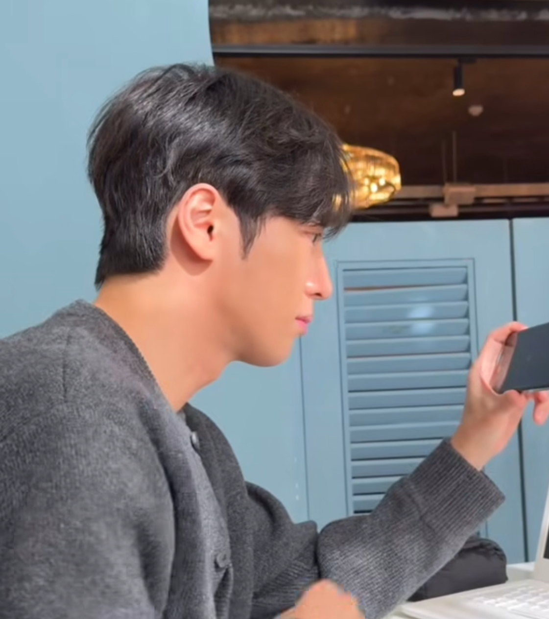 Recent activity shot of Lee Sangyeob