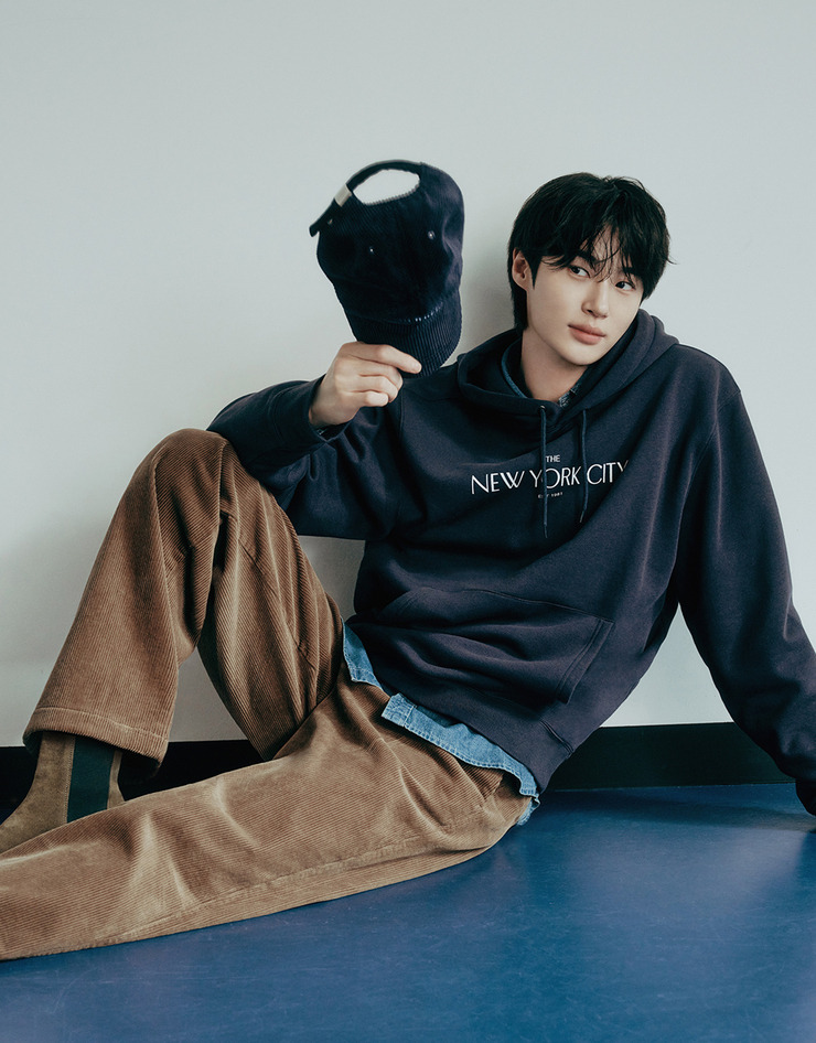 Cuplikan di balik layar dari Byeon Wooseok