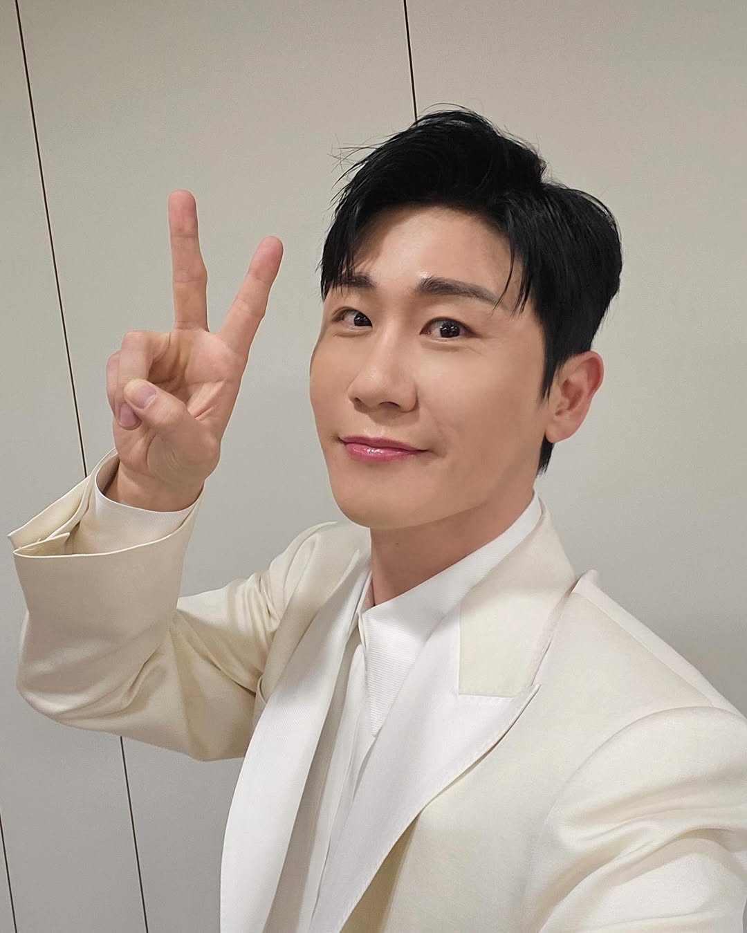 영탁의 비하인드 컷
