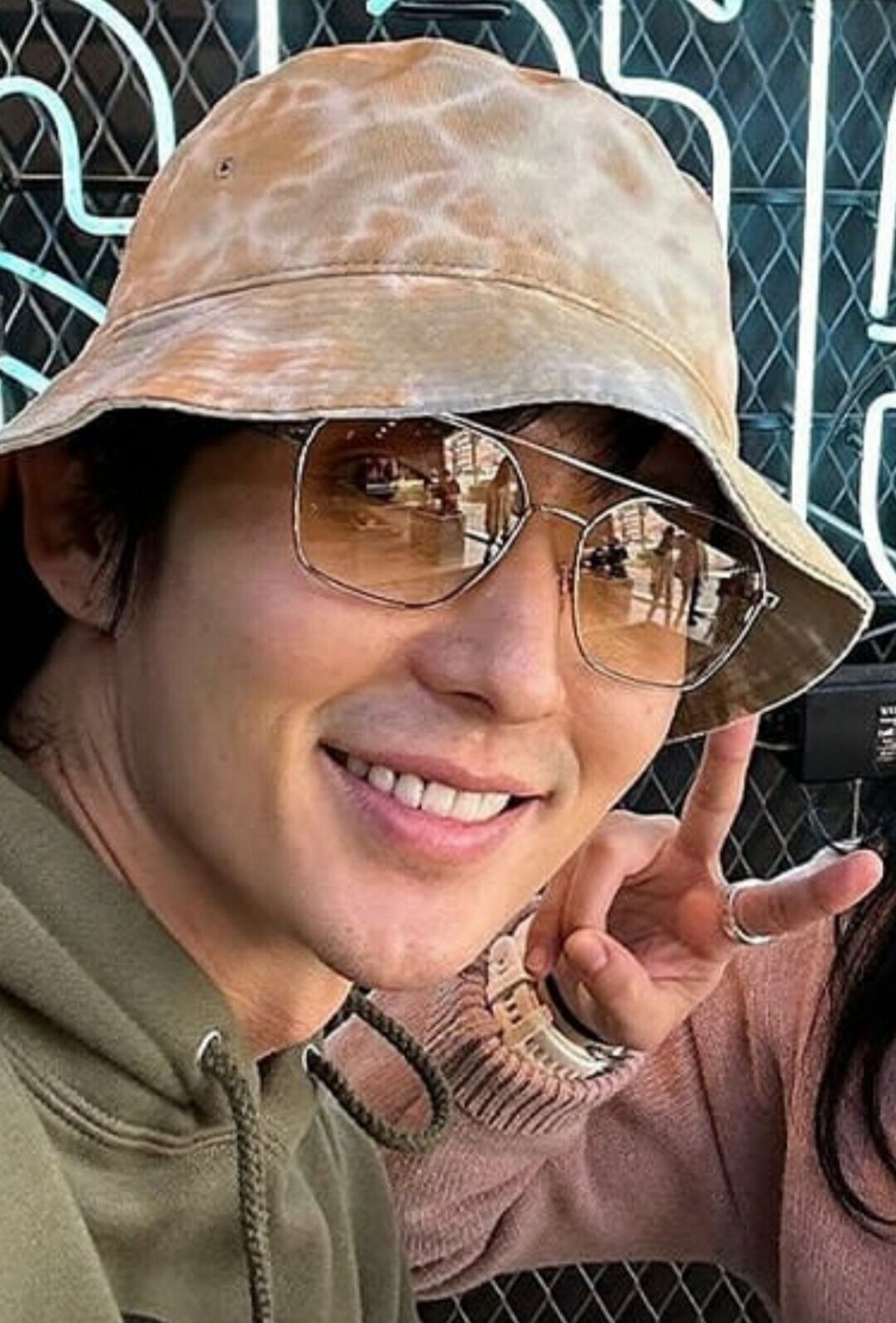 A moment captured by a fan of Lee Joongi