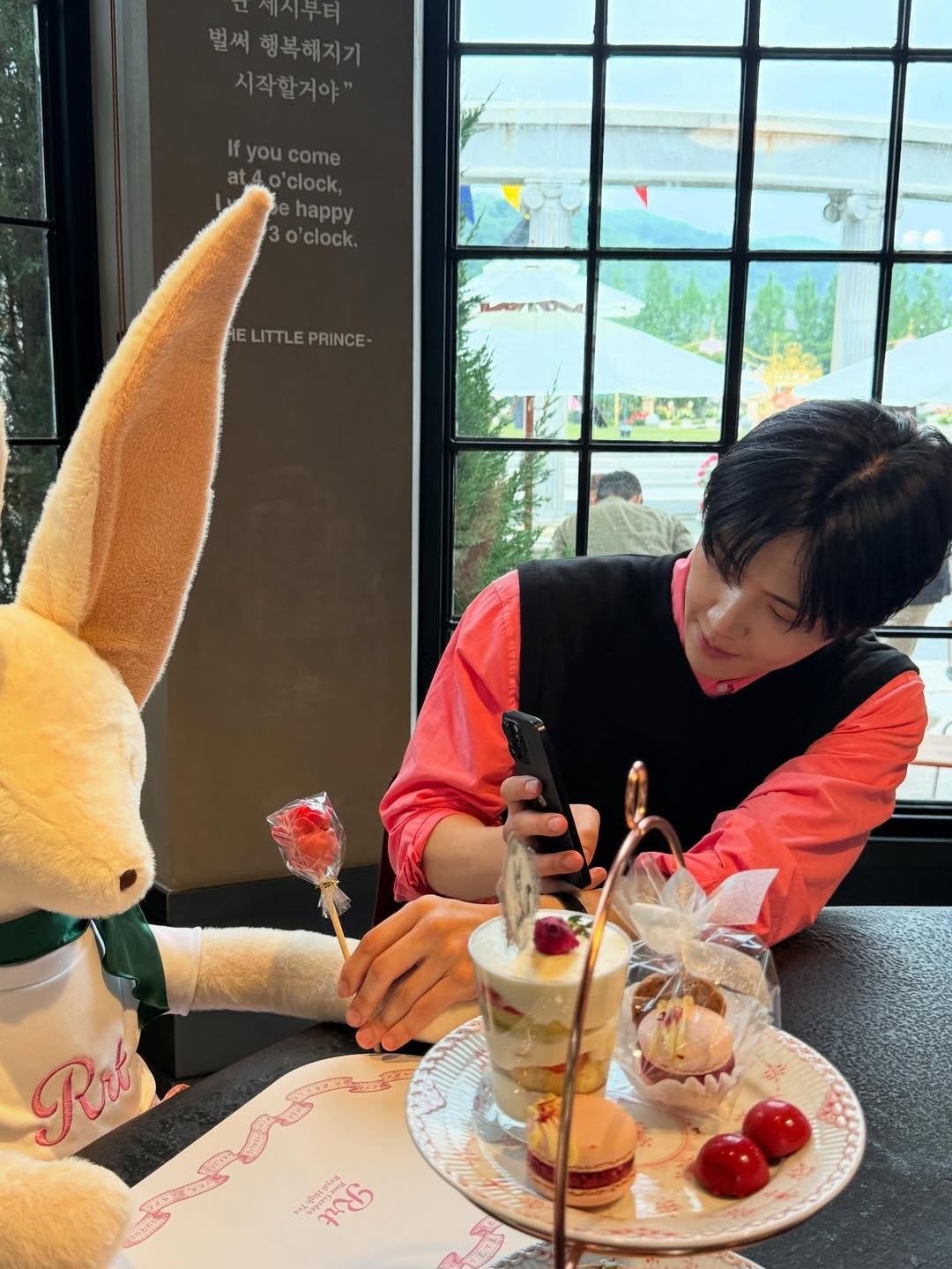 Latest photo of Kim Seonho