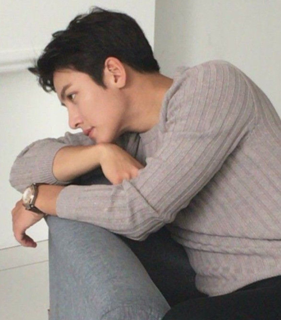 Behind-the-scenes cut of Ji Changwook