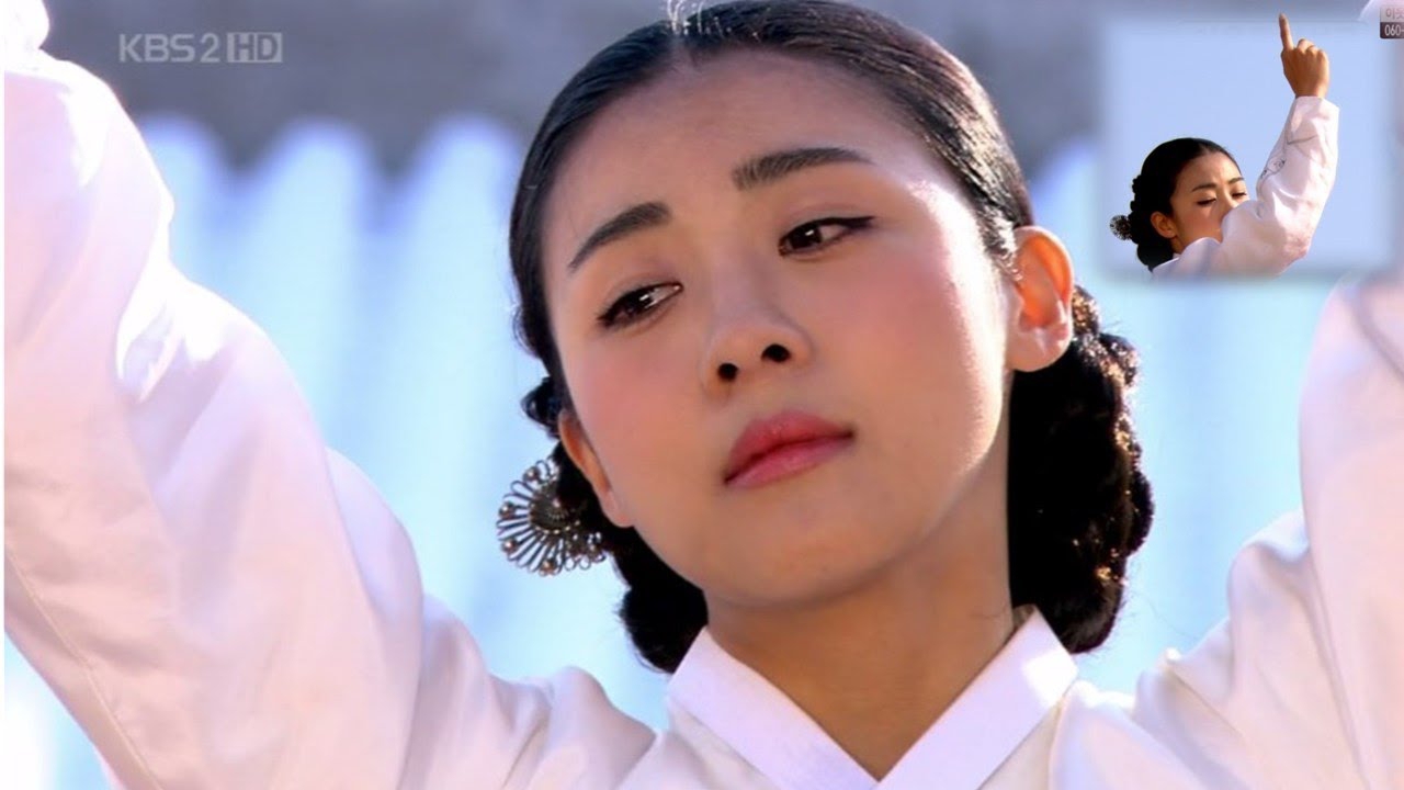 Recent activity shot of Ha Jiwon