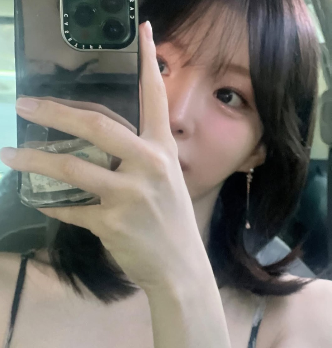 Recent activity shot of Yeon Yuri
