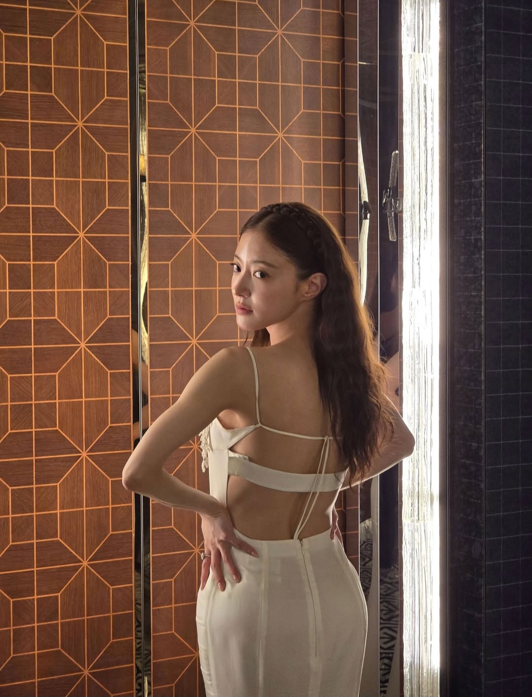 Recent activity shot of Lee Seyoung