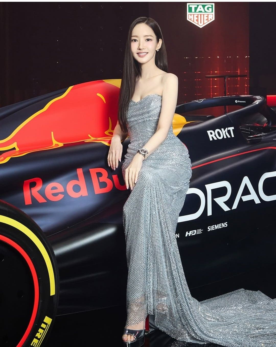 A moment captured by a fan of Park Minyoung