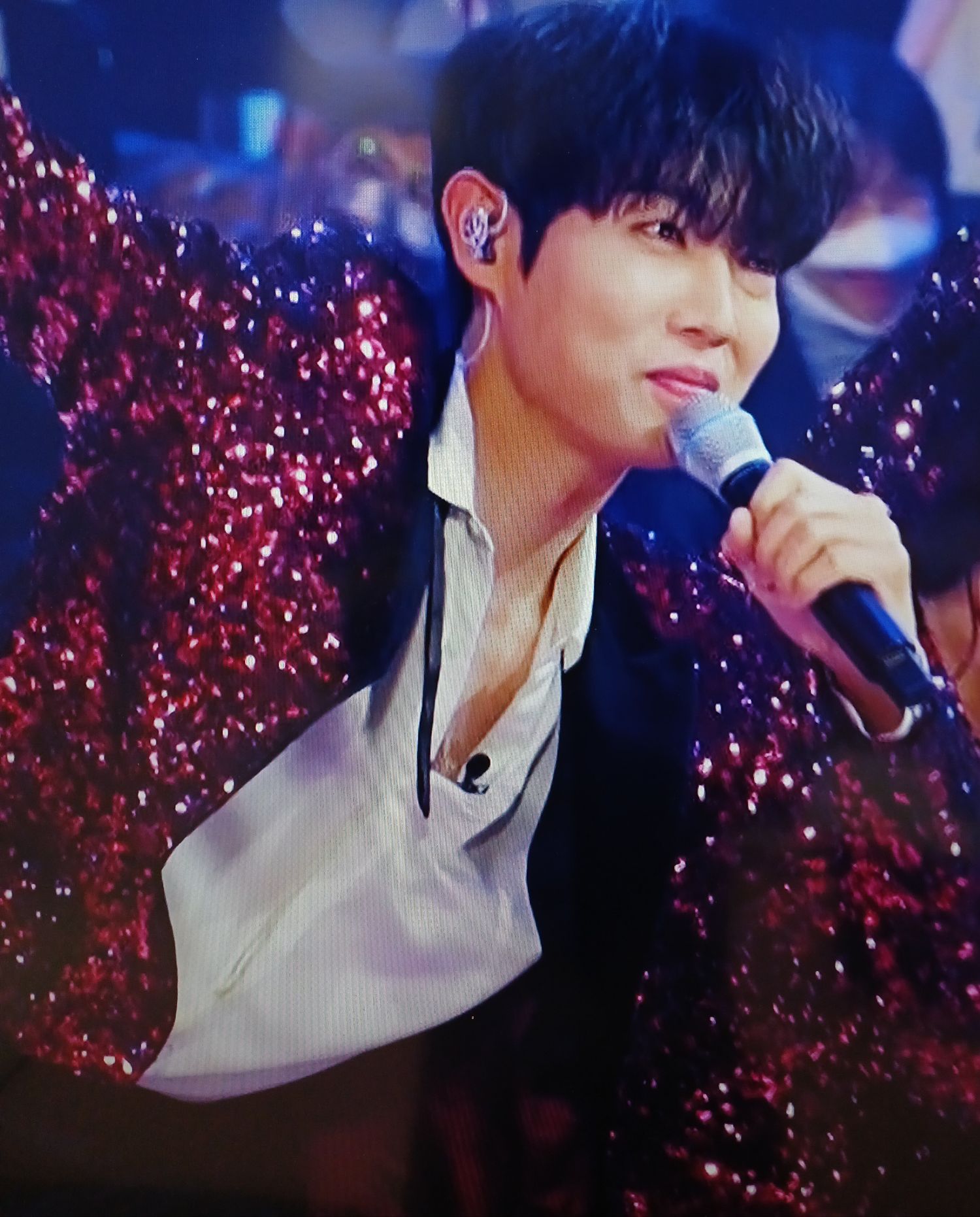 Behind-the-scenes cut of Son Taejin