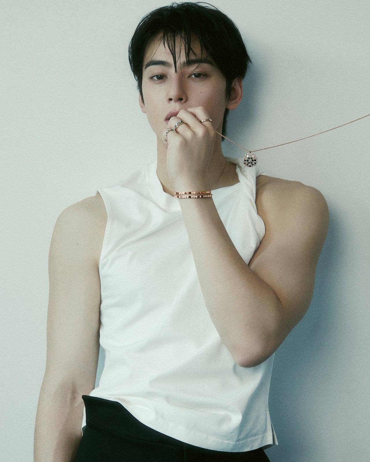 Foto terbaru dari Cha Eunwoo