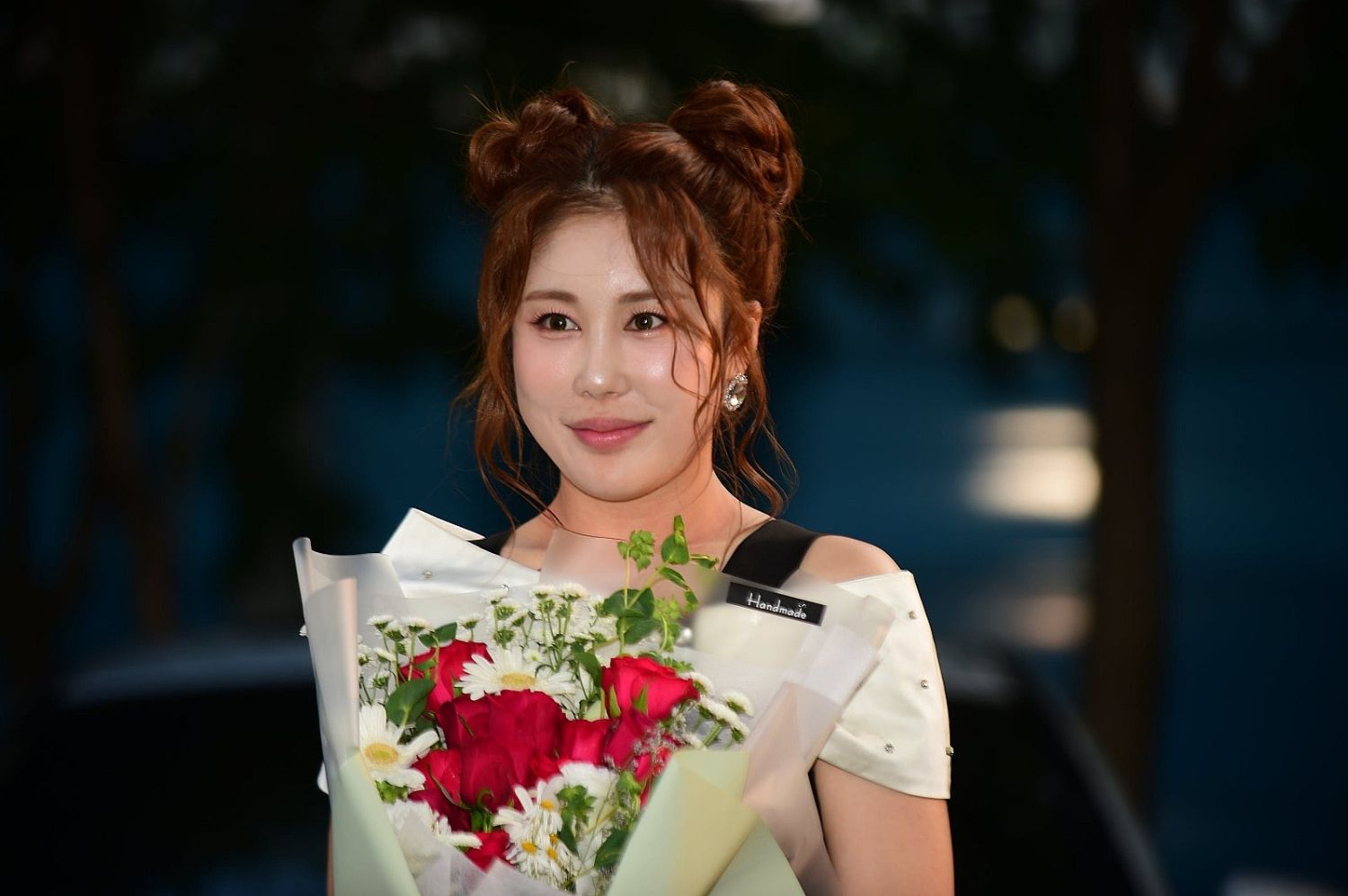 Latest photo of Kim Soyou