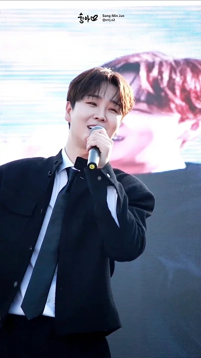 Latest photo of Song Minjun