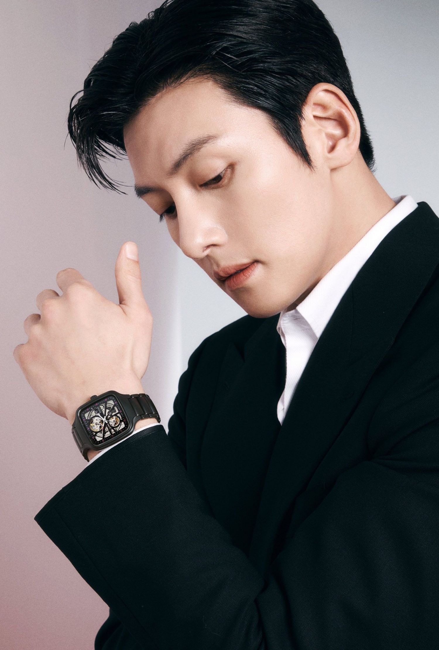 Recent activity shot of Ji Changwook