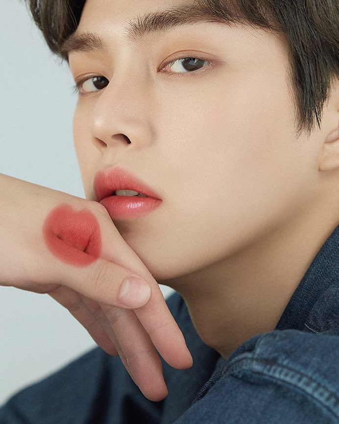Recent activity shot of Song Kang