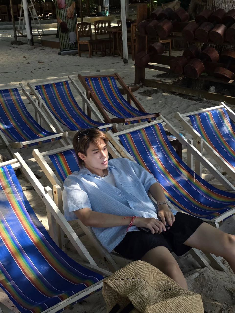 Behind-the-scenes cut of Nani Hirunkit Changkham