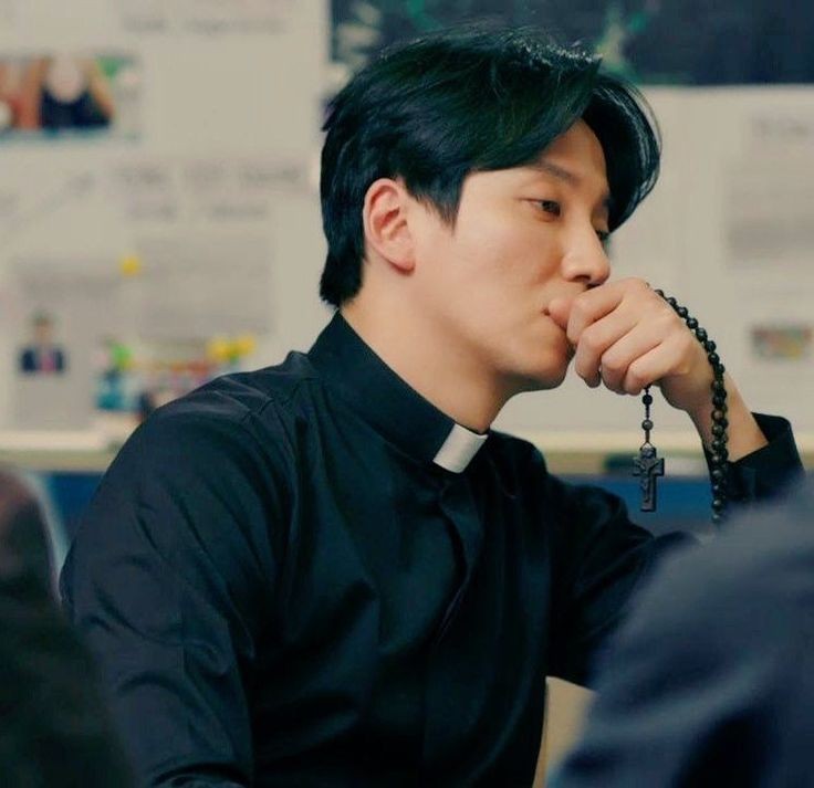 Behind-the-scenes cut of Kim Namgil