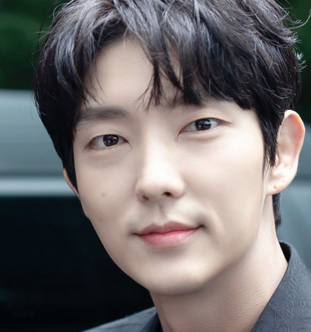 Momen yang diabadikan oleh penggemar Lee Joongi