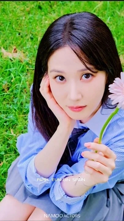 Latest photo of Park Eunbin