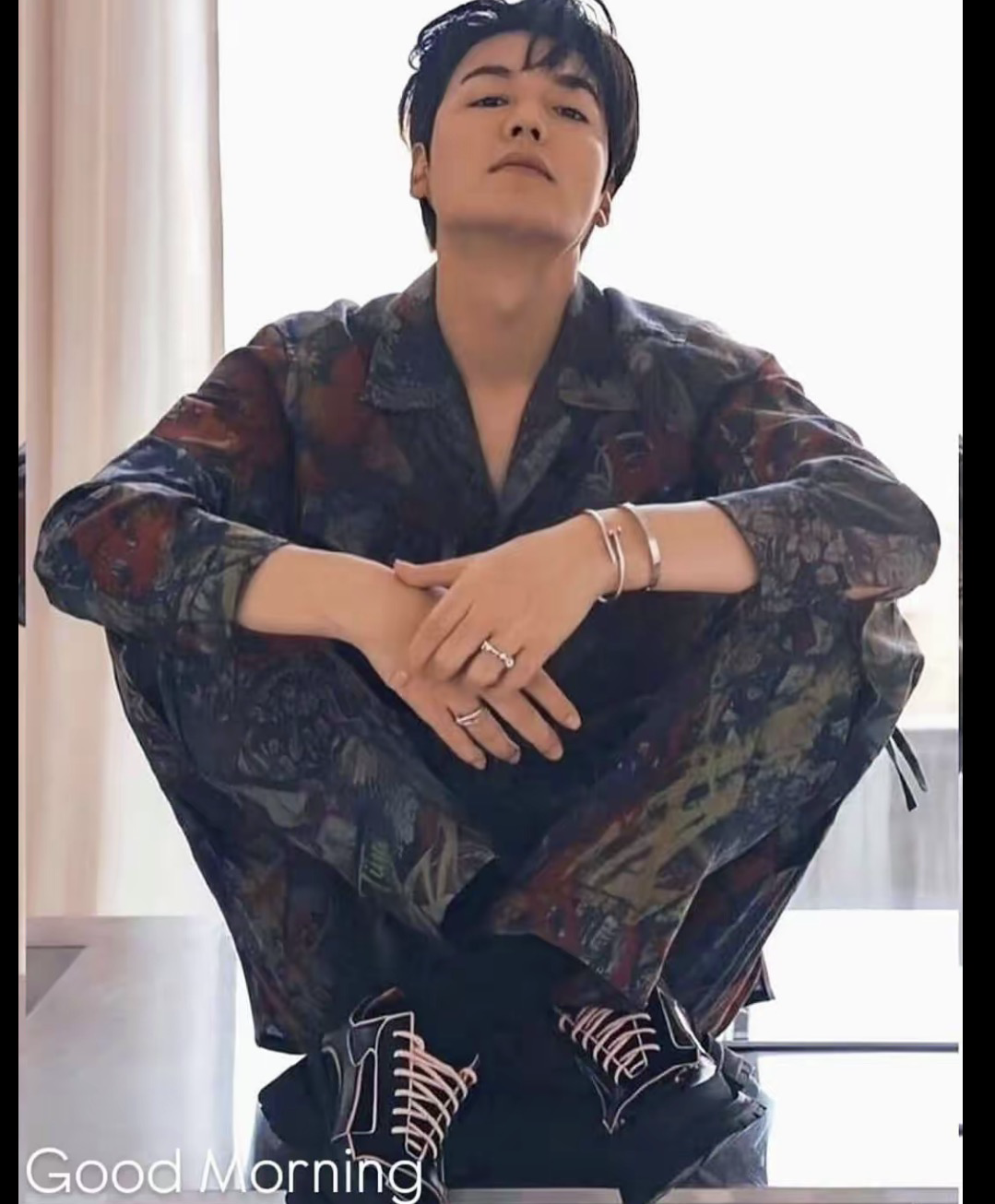 粉絲拍下的李敏鎬瞬間