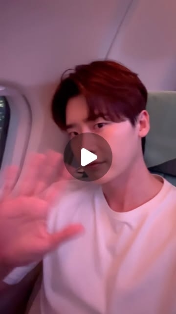 Today's popular wallpaper in Lee Jongsuk community