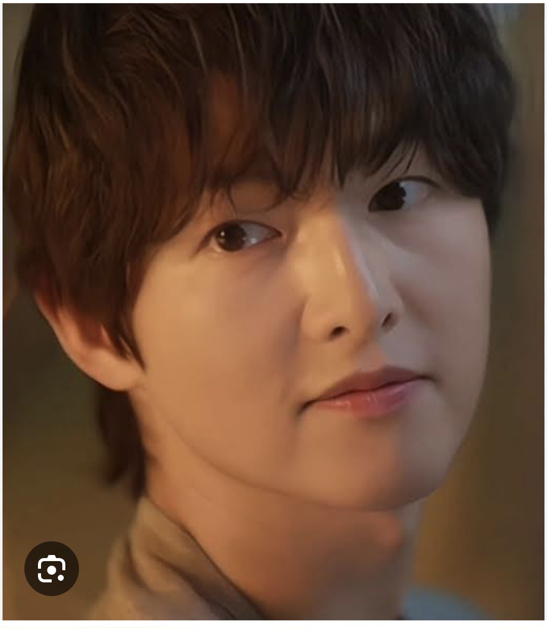 Latest photo of Song Joongki