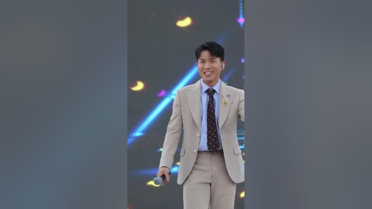 A moment captured by a fan of Na Taejoo