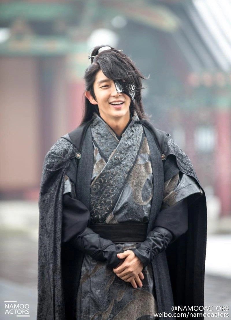 Recent activity shot of Lee Joongi