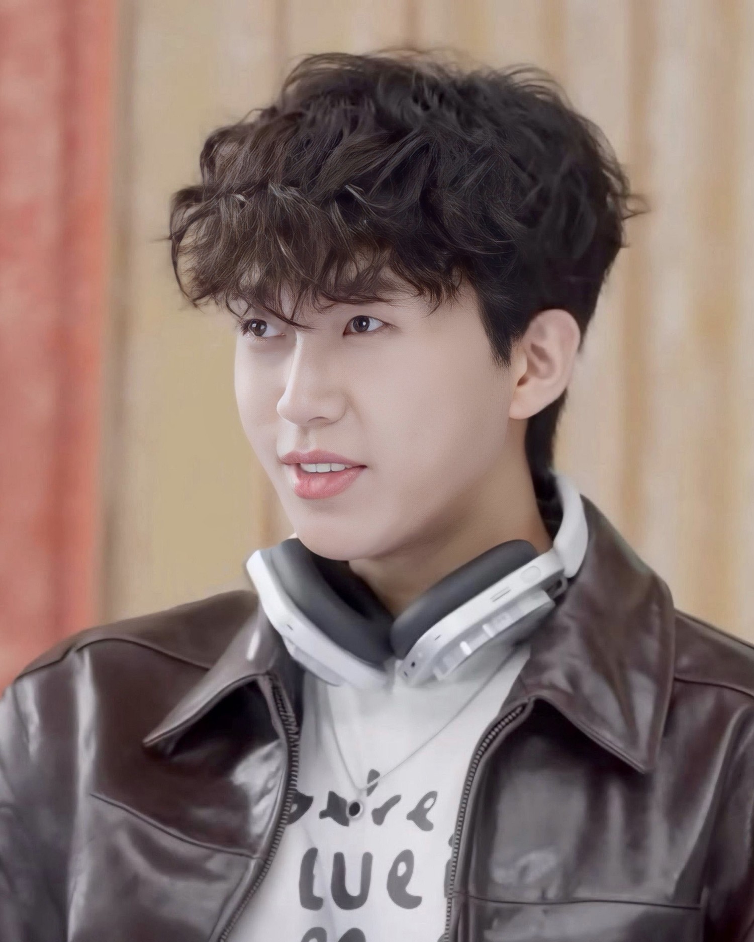 Foto terbaru dari Lim Youngwoong