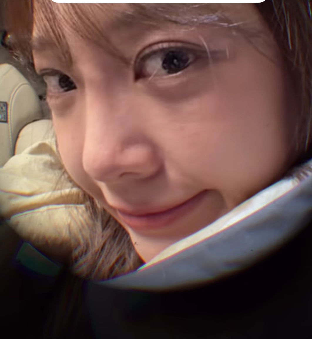 A moment captured by a fan of Kim Sejeong