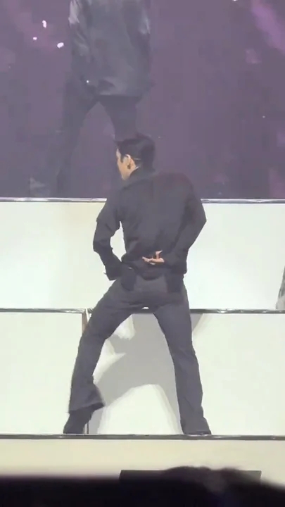 Representative background image loved by Choi Siwon fandom