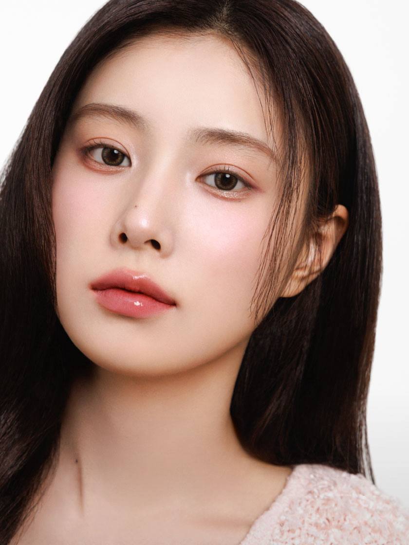 Kang Hyewon的近期活動照