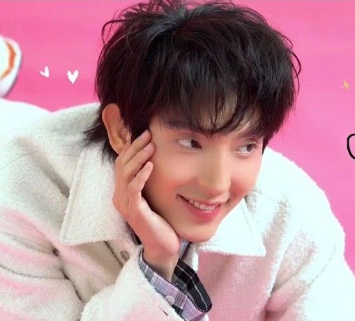 Behind-the-scenes cut of Lee Joongi