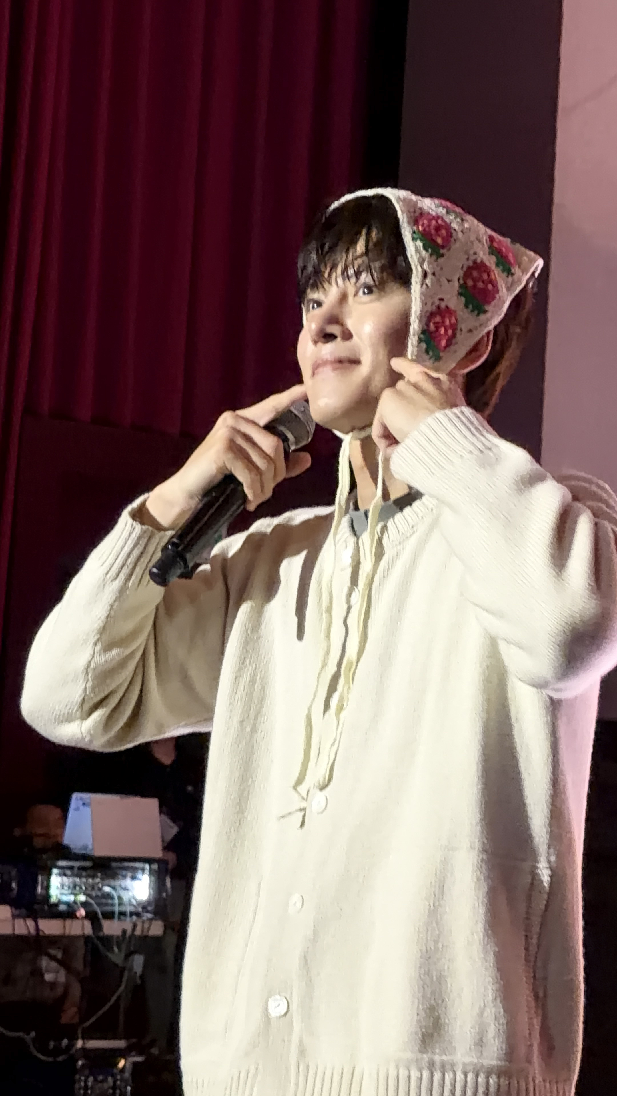 Behind-the-scenes cut of Ji Changwook