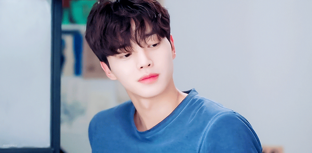 Latest photo of Song Kang