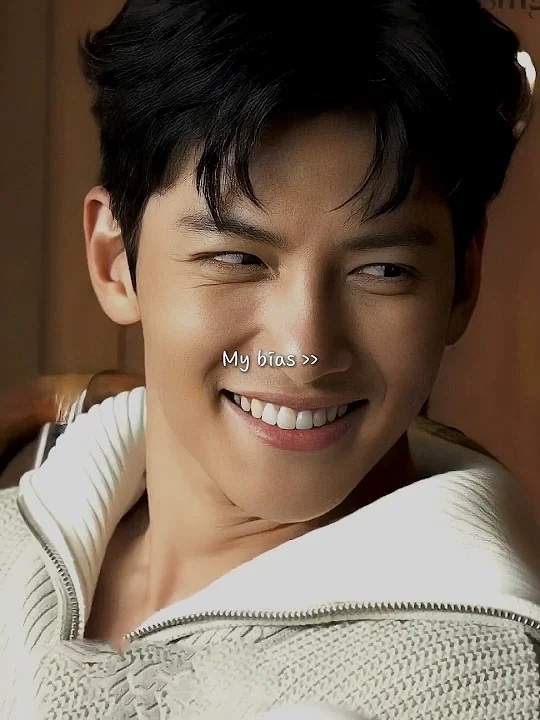 Behind-the-scenes cut of Ji Changwook