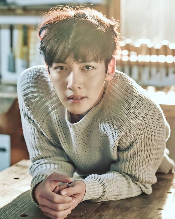 Latest photo of Ji Changwook