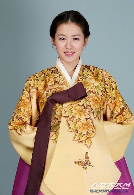 Cuplikan di balik layar dari Son Yejin