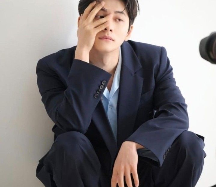 A moment captured by a fan of Kang Taeoh