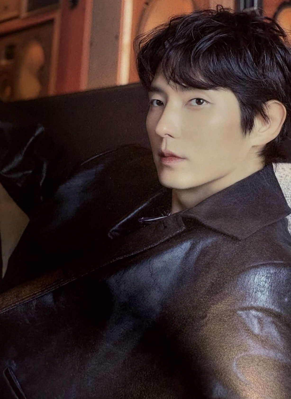 Behind-the-scenes cut of Lee Joongi